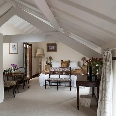 Summerhouse Bed & Breakfast