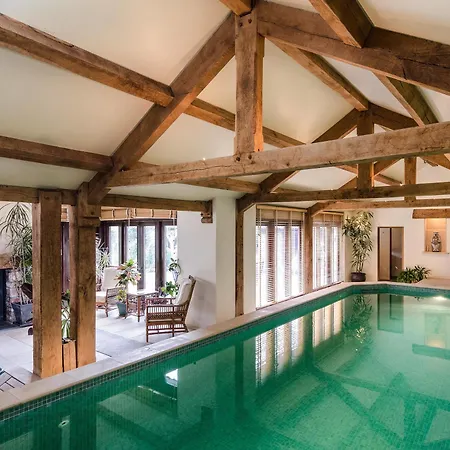 Alojamento de Acomodação e Pequeno-almoço Summerhouse 4*