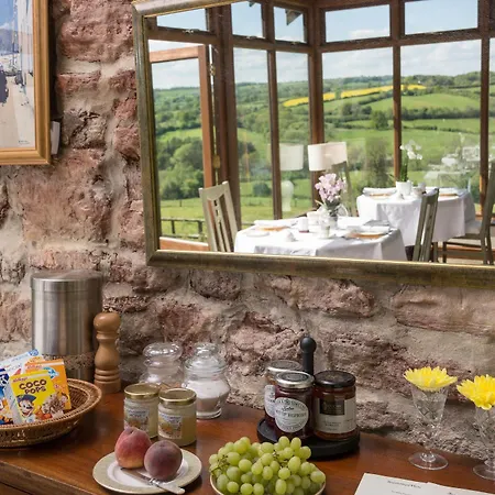 Bed and Breakfast Summerhouse 4*