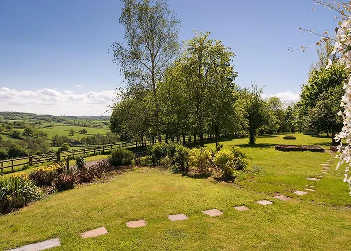 Summerhouse 4* Бристоль