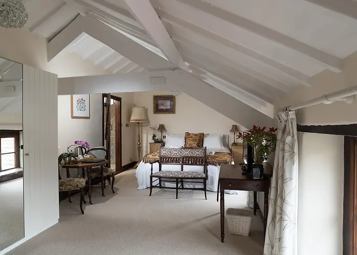 Summerhouse Bed & Breakfast